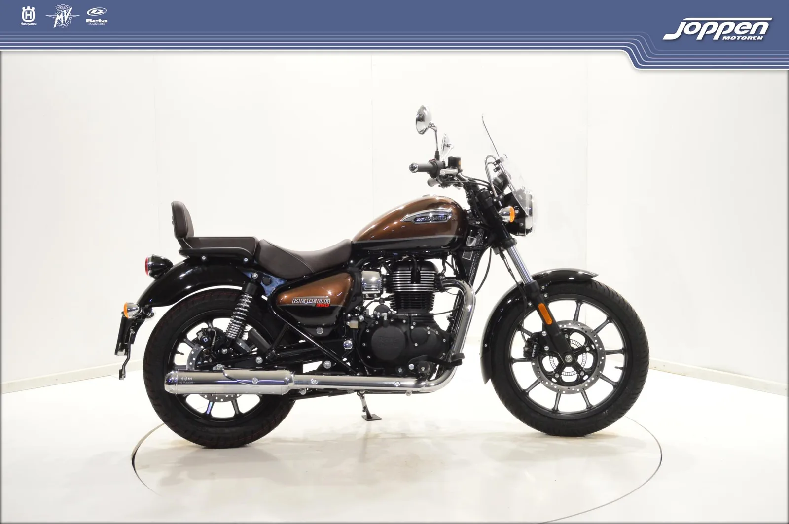 Royal Enfield Meteor (2022) — foto 1