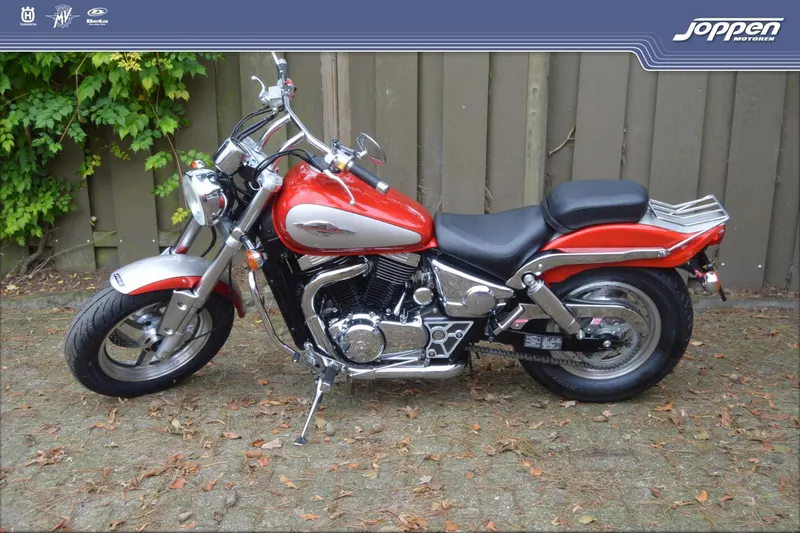 Suzuki VZ 800 Marauder (1997)