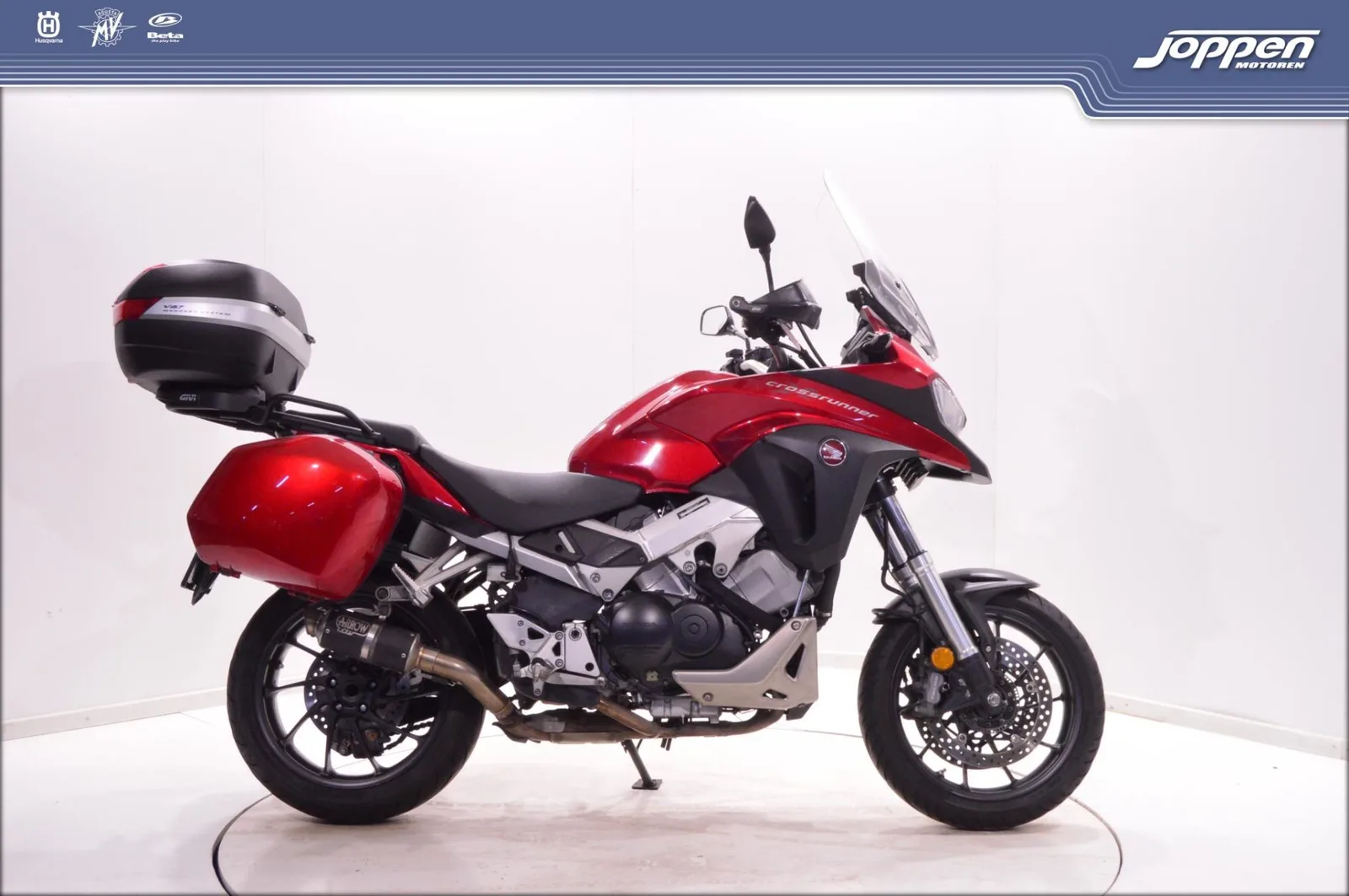 Honda VFR800 (2026) — foto 1