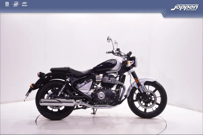 Royal Enfield Super Meteor 650 (2026)