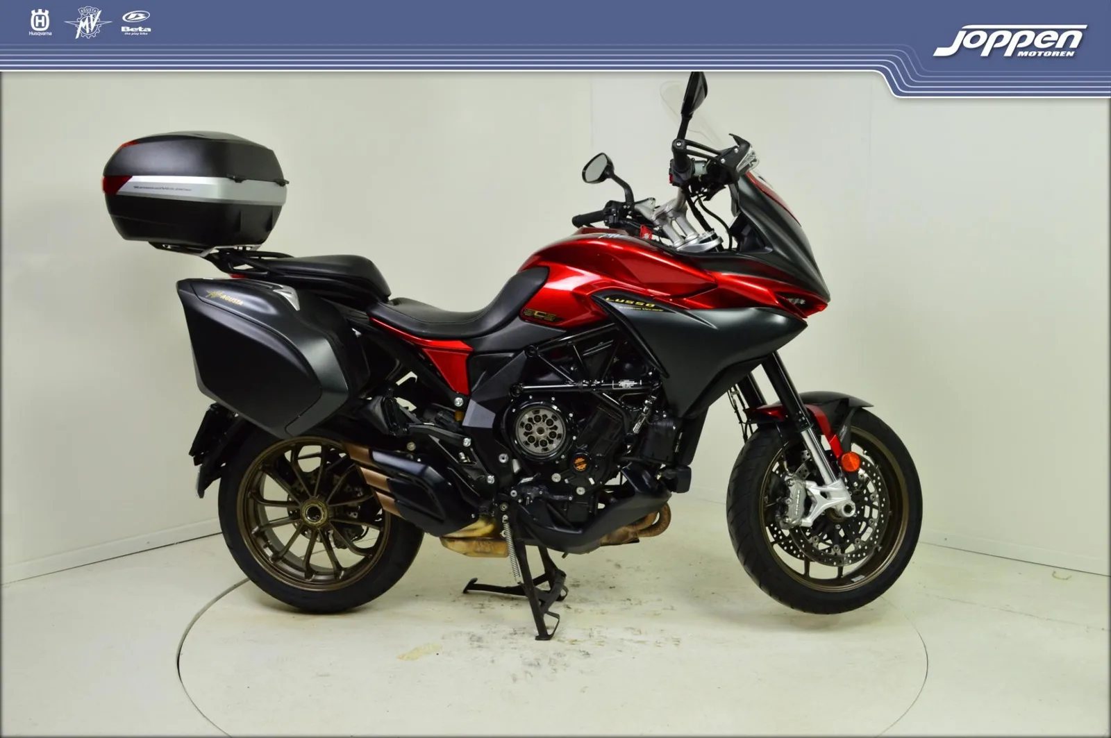 MV Agusta Turismo Veloce Lusso SCS (2021) — foto 1