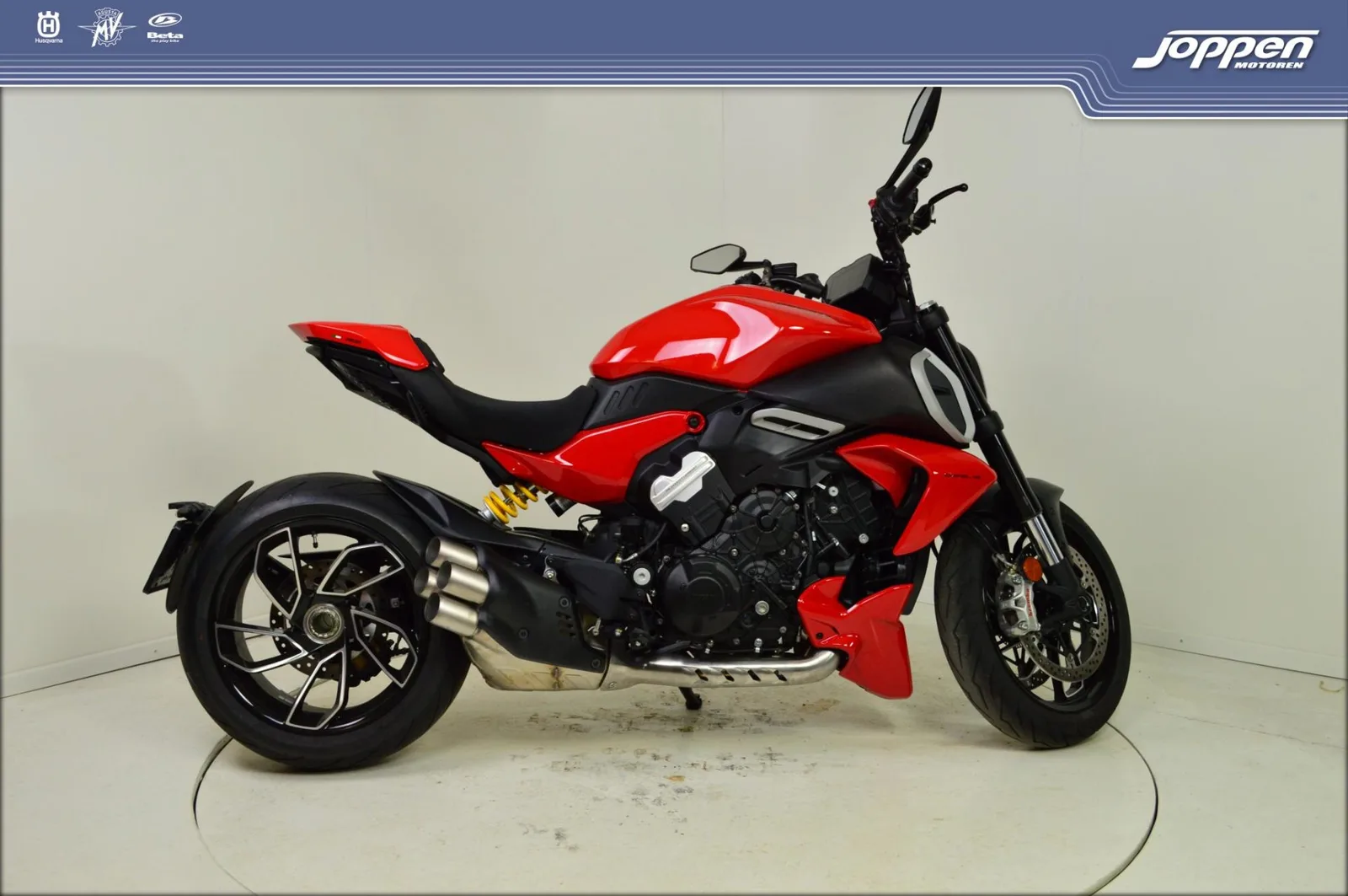 Ducati Diavel V4 (2026) — foto 1