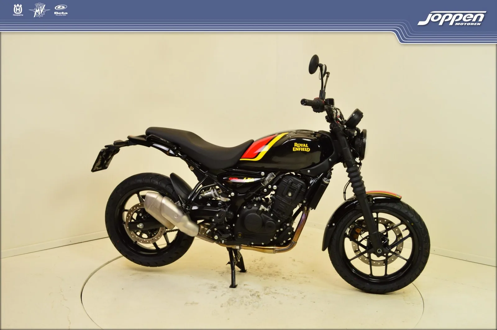 Royal Enfield Guerrilla 450 (2024) — foto 1