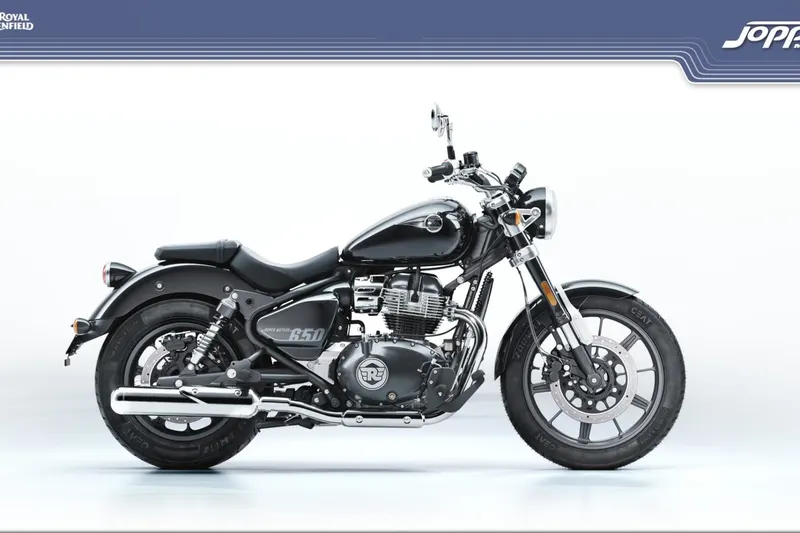 Royal Enfield Super Meteor 650 (2025)