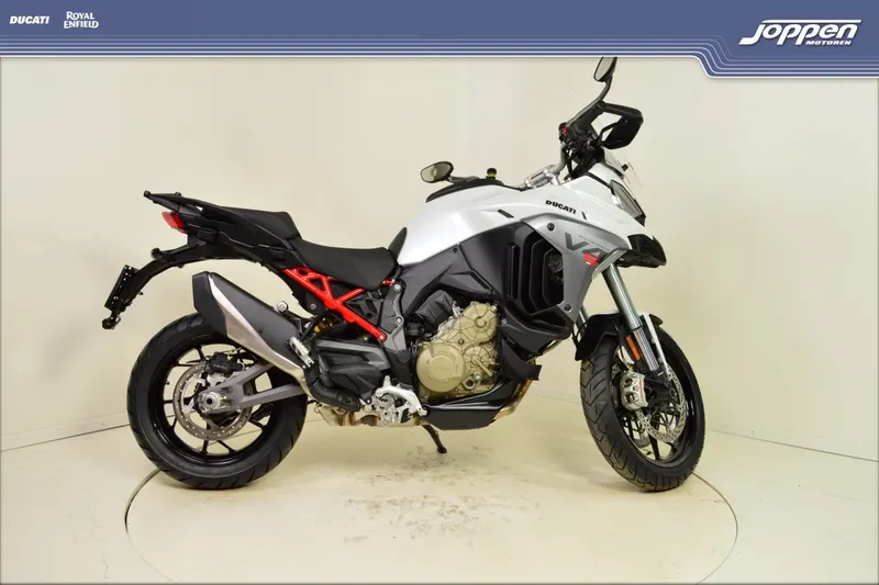 Ducati Multistrada V4S (2026)