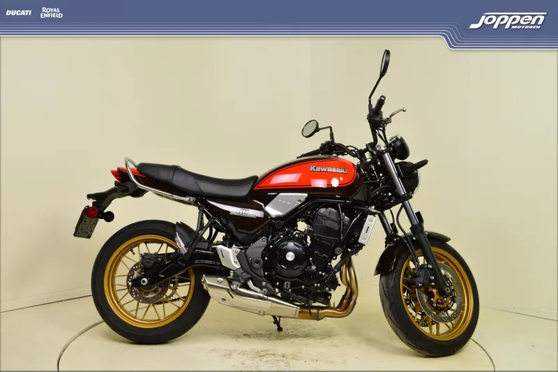 Kawasaki Z 650 RS (2022)
