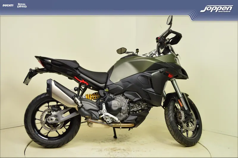 Ducati Multistrada V2 S (2025)