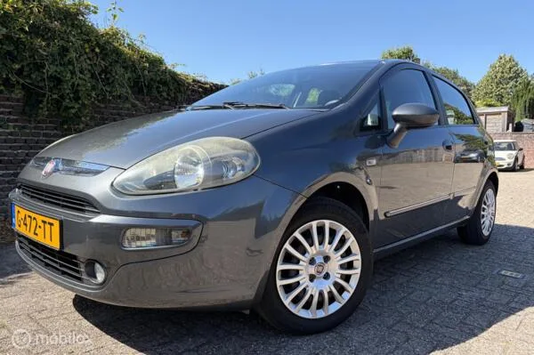 Fiat Punto (2015) — foto 1