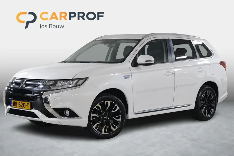 Mitsubishi Outlander (2015)