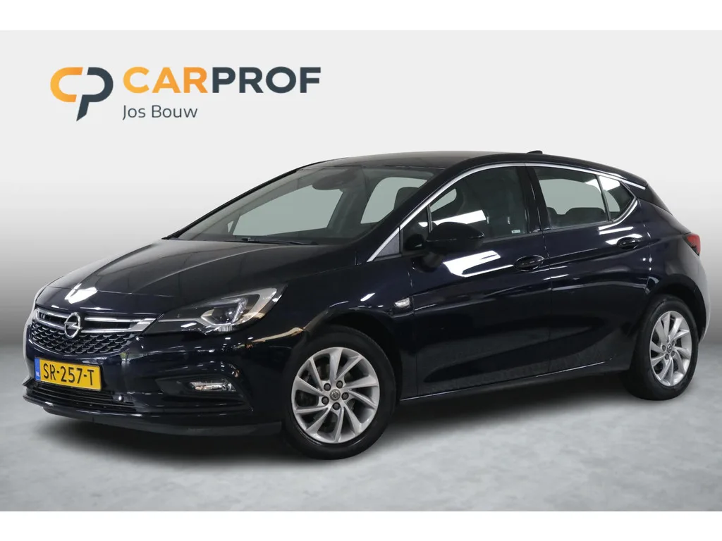 Opel Astra (2018) — foto 1