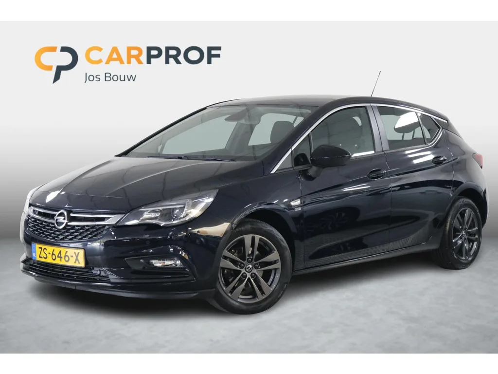 Opel Astra (2019) — foto 1