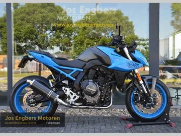Suzuki GSX-8S (2023) — foto 1