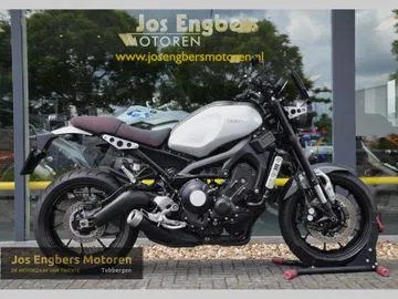 Yamaha XSR900 (2016) — foto 1