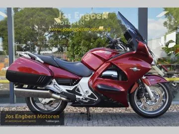 Honda ST 1300 PAN European (2005) — foto 1