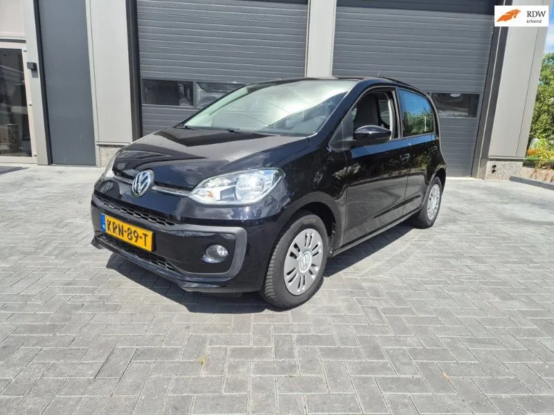 Volkswagen Up! (2017) — foto 1