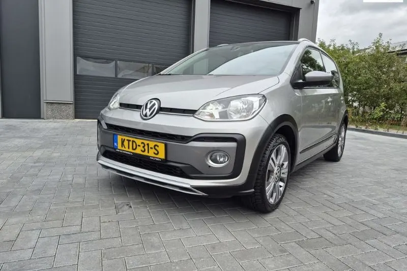 Volkswagen Up! (2018)