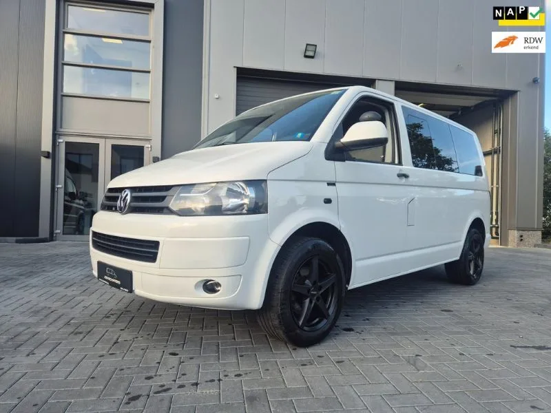 Volkswagen Transporter (2011) — foto 1
