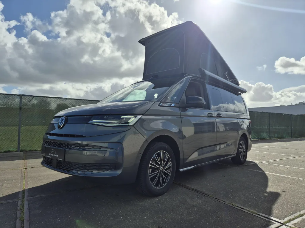 Volkswagen California (2025) — foto 1
