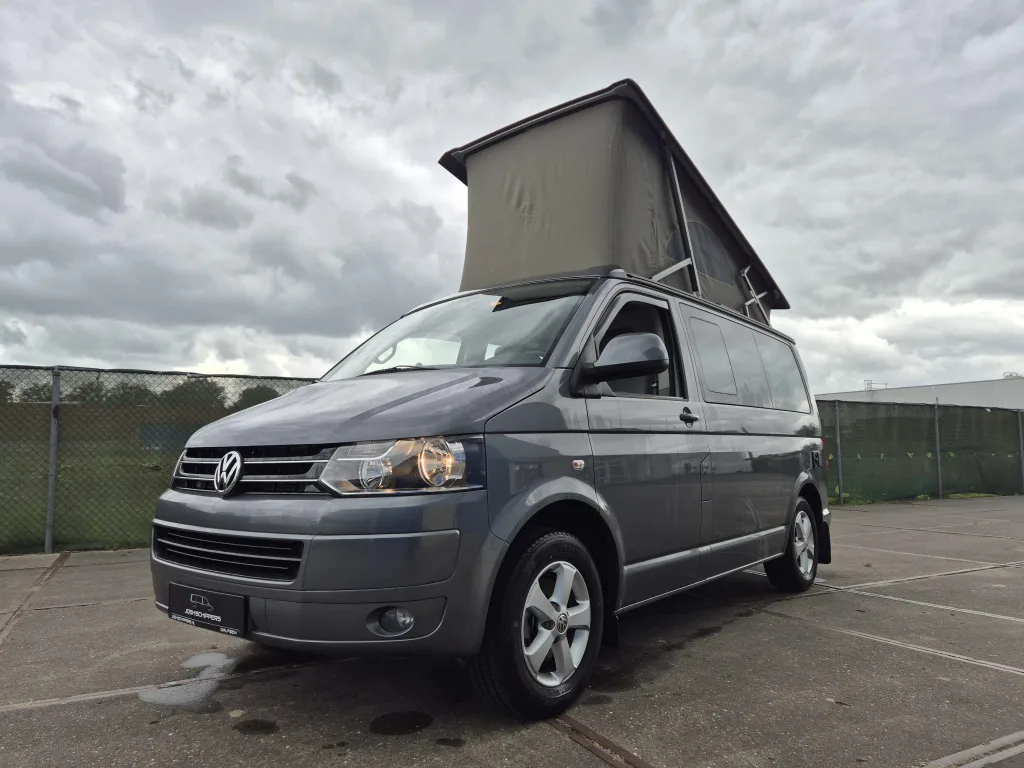 Volkswagen T5 (2011) — foto 1