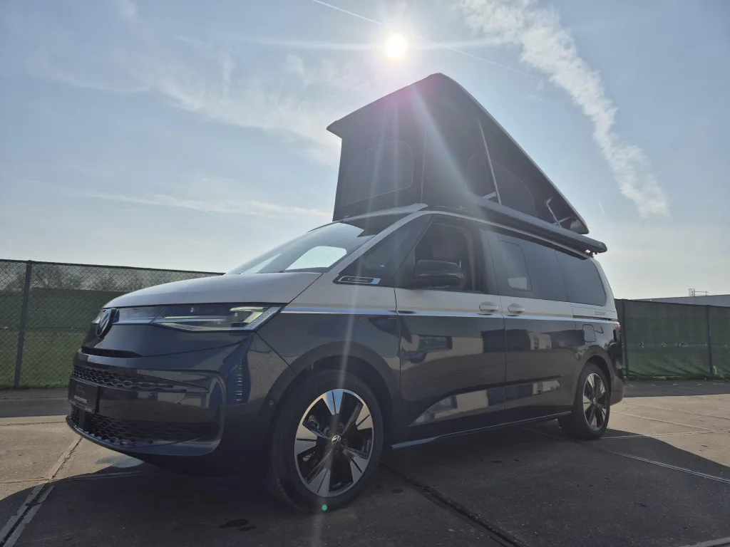 Volkswagen California (2025) — foto 1