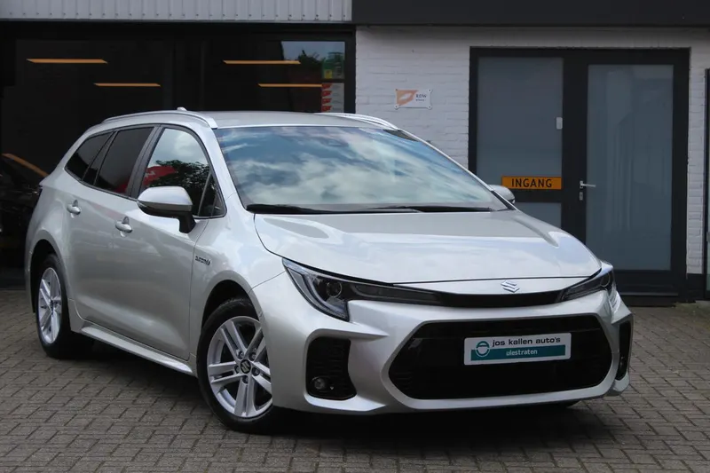 Suzuki Swace (2021)