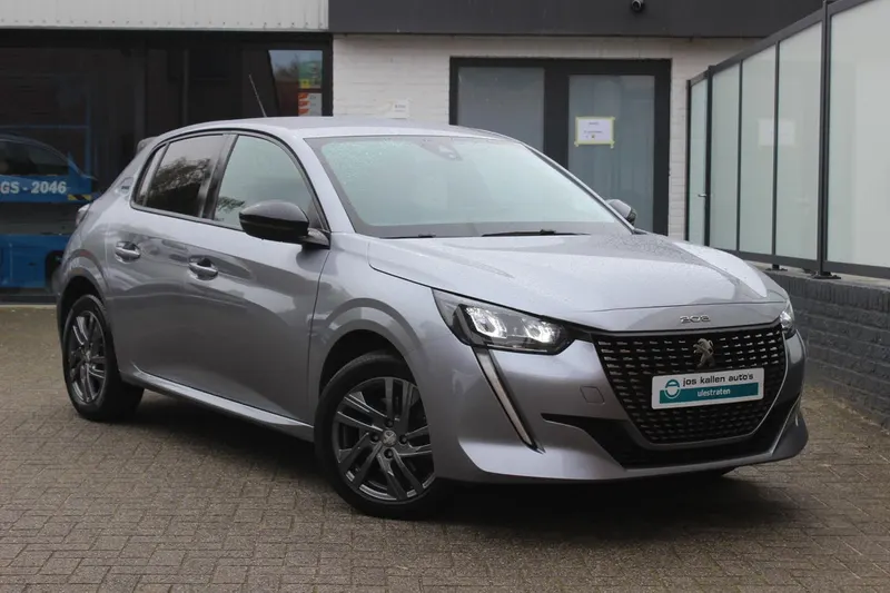 Peugeot 208 (2022)