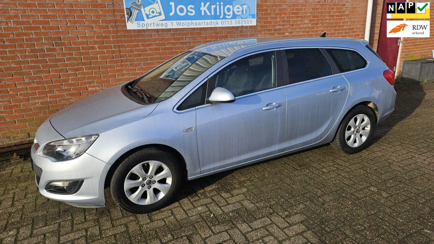 Opel Astra (2016) — foto 1