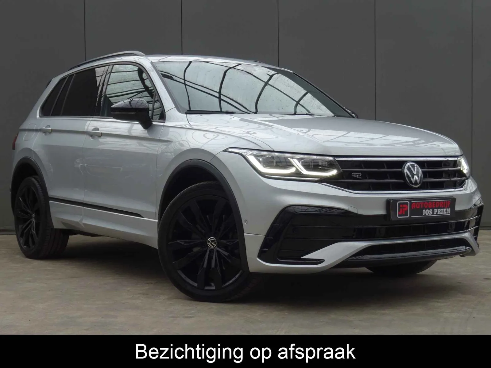 Volkswagen Tiguan (2024) — foto 1