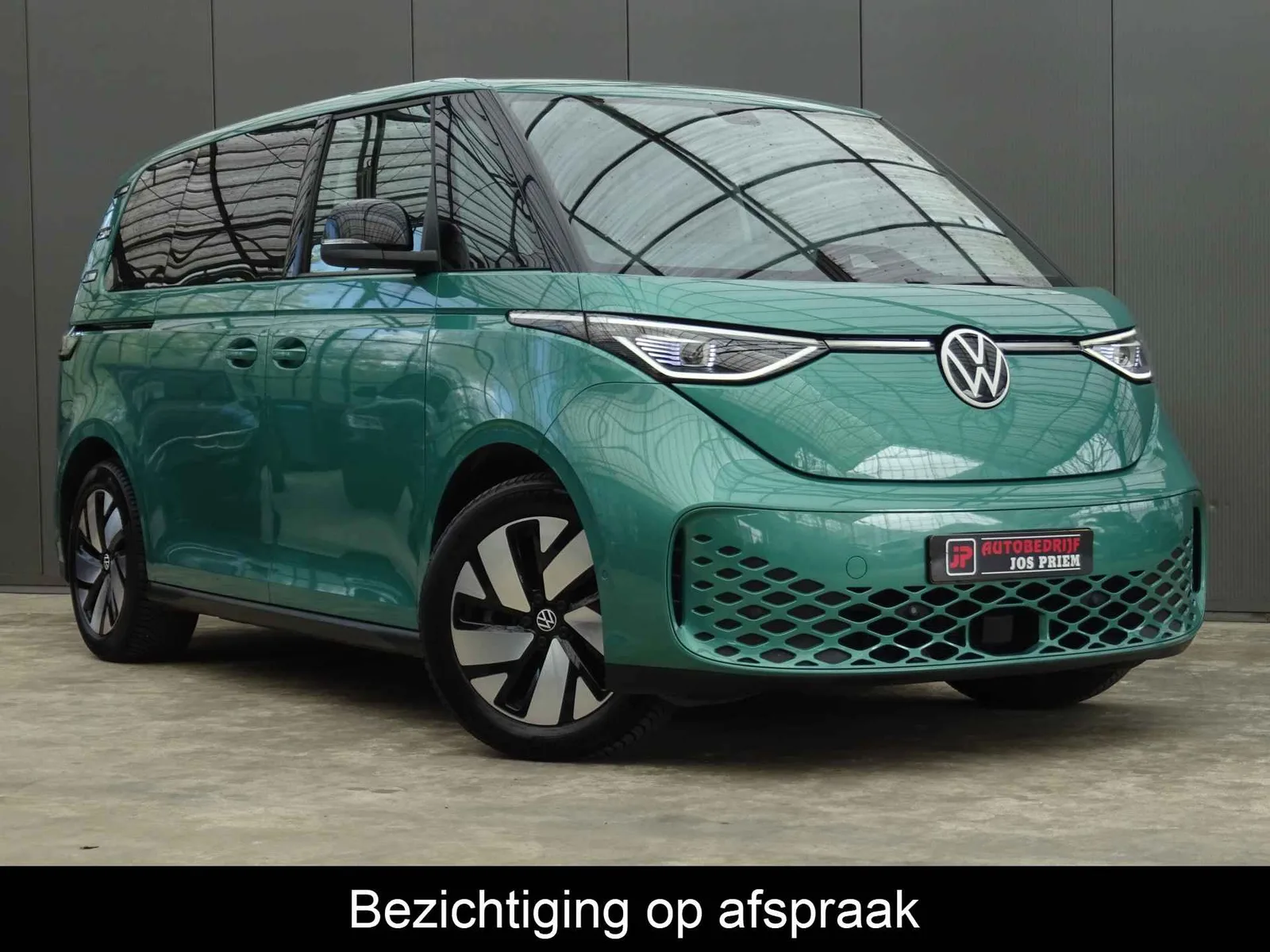 Volkswagen ID. Buzz (2023) — foto 1