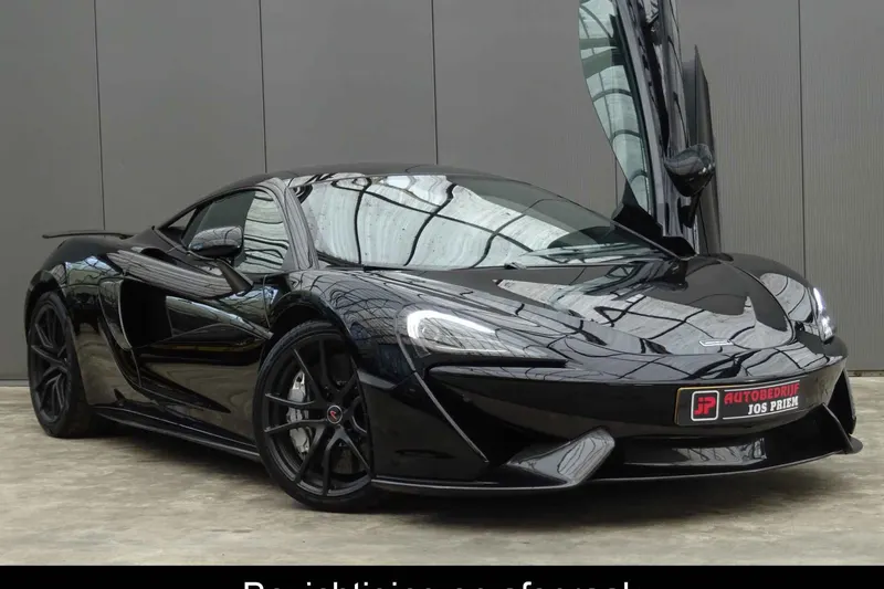 McLaren 570S (2016)
