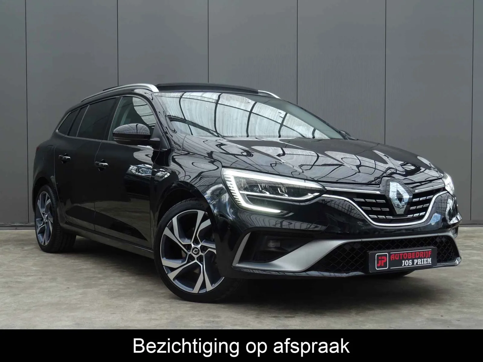 Renault Mégane (2022) — foto 1