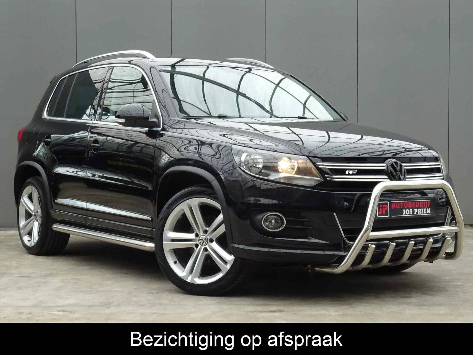 Volkswagen Tiguan (2013) — foto 1