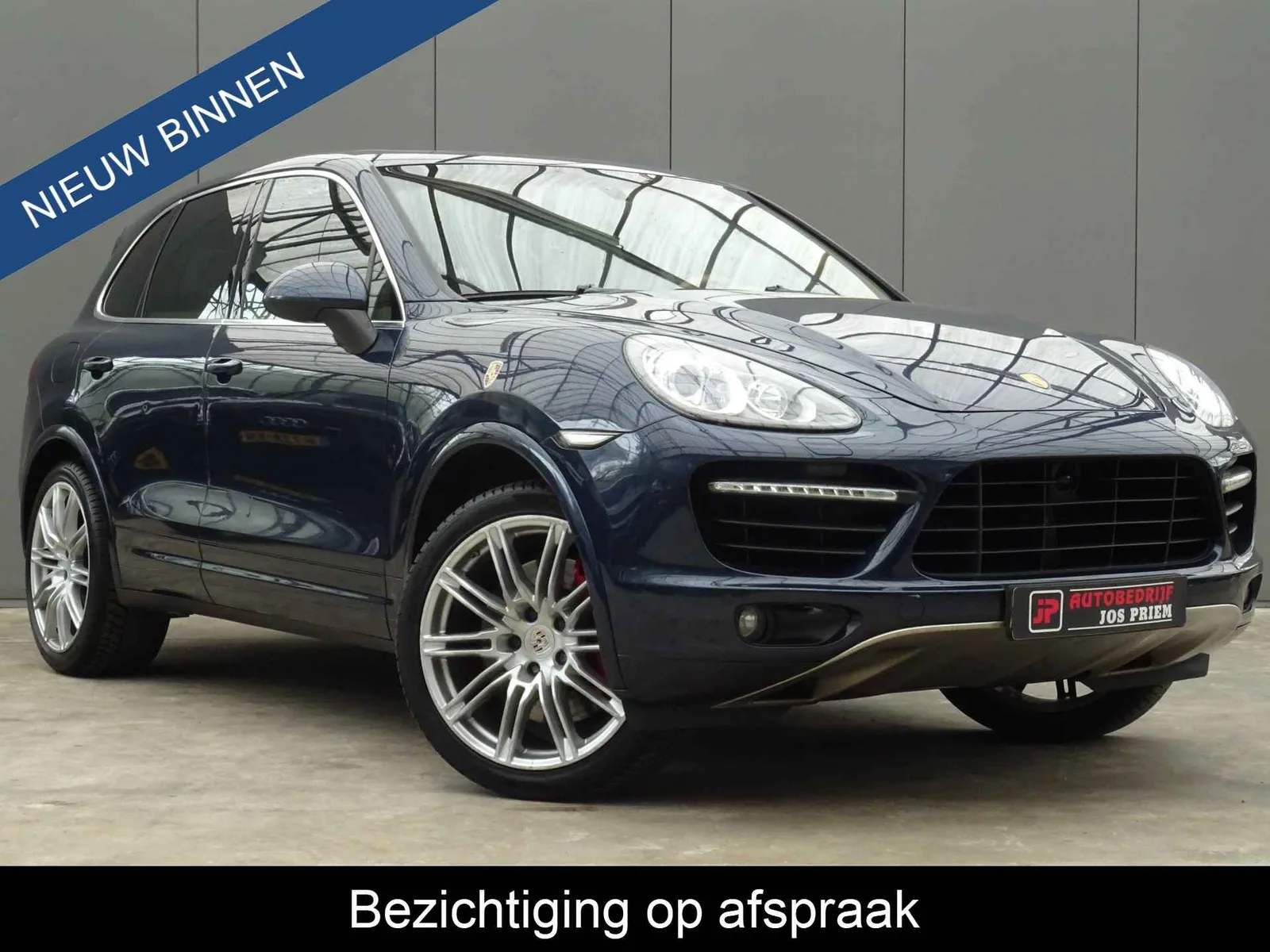 Porsche Cayenne (2011) — foto 1