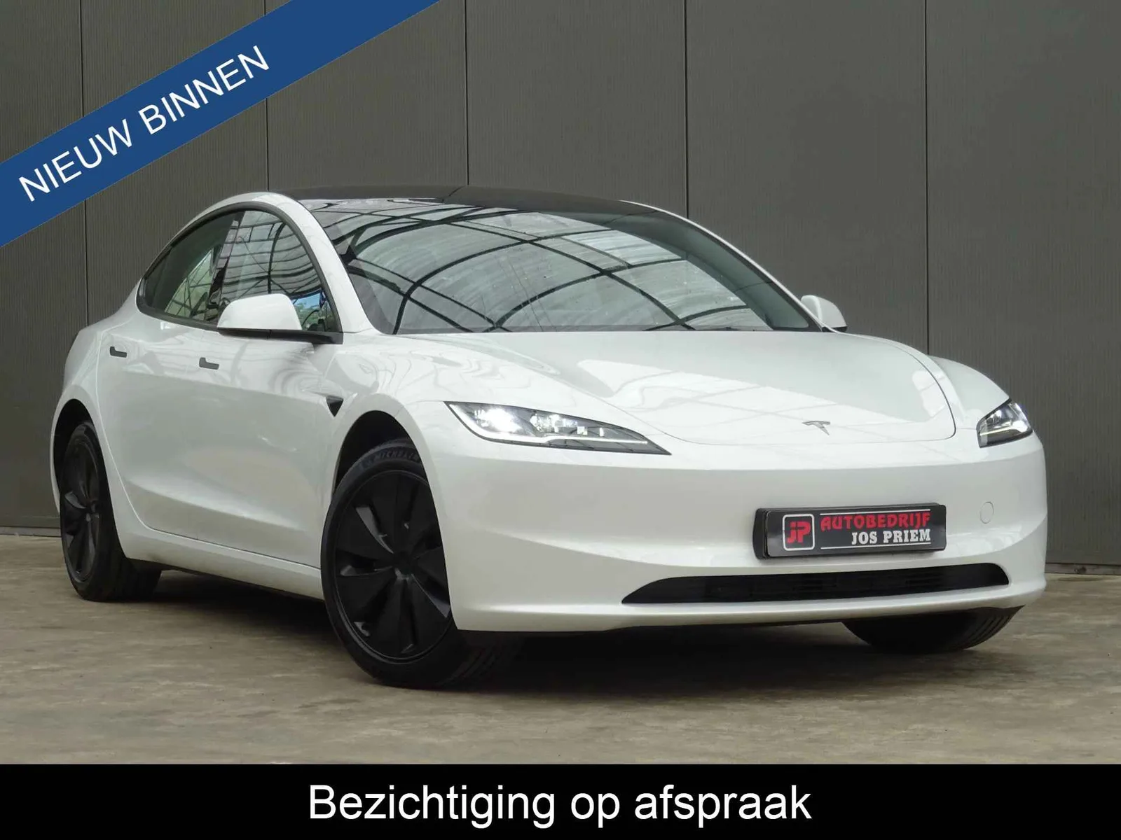 Tesla Model 3 (2025) — foto 1