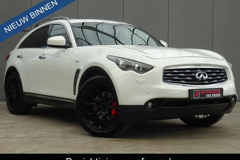 Infiniti FX (2010)