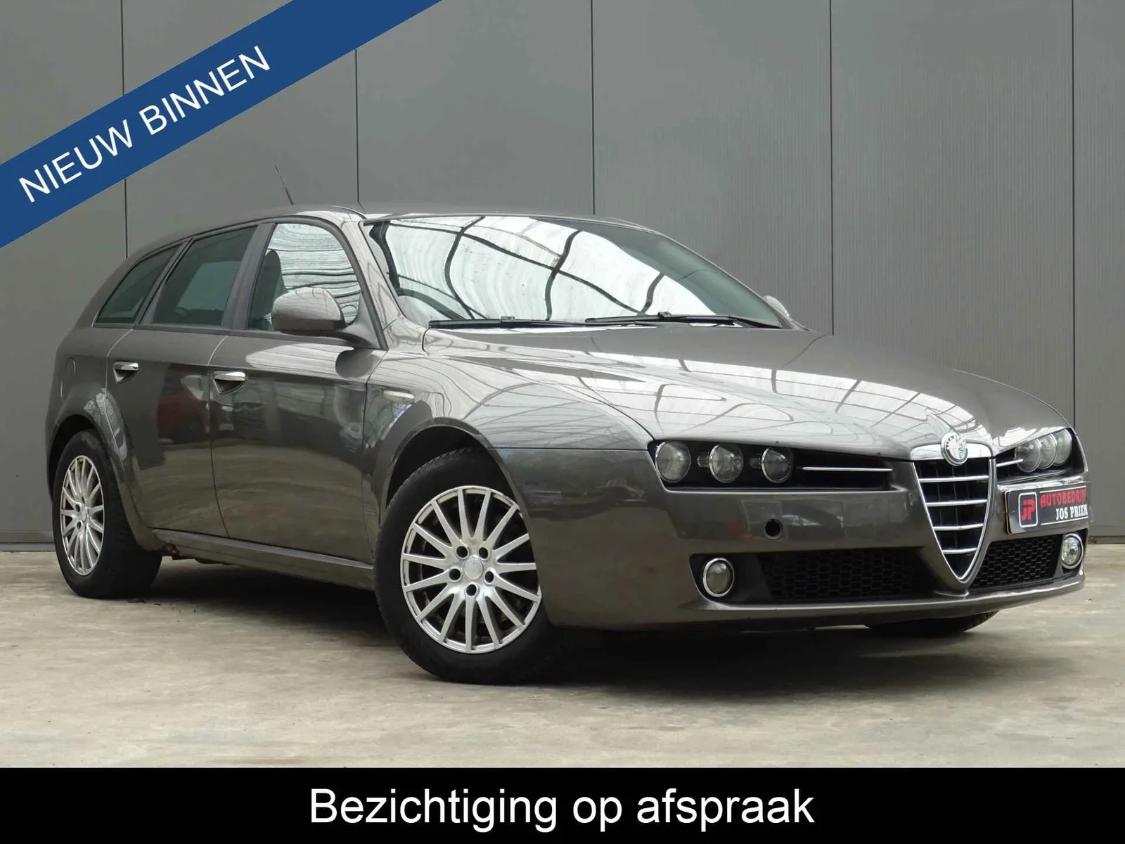 Alfa Romeo 159 (2006) — foto 1