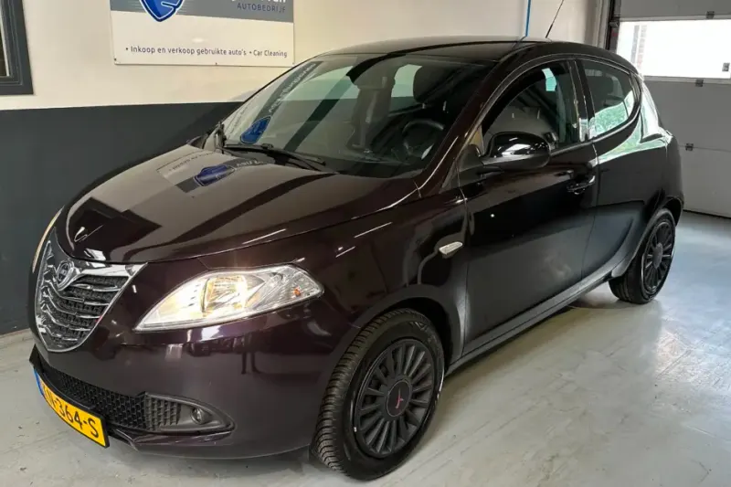Lancia Ypsilon (2014)
