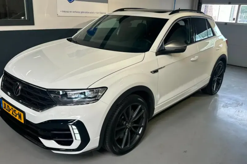Volkswagen T-Roc (2020)