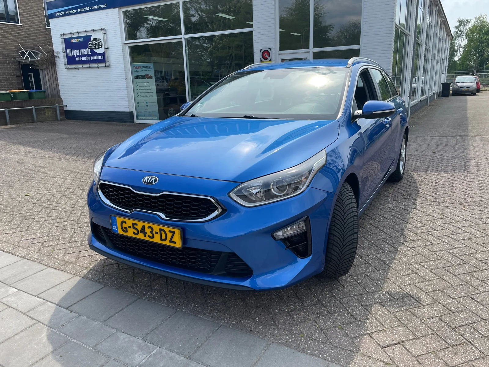Kia Ceed Sportswagon (2019) — foto 1
