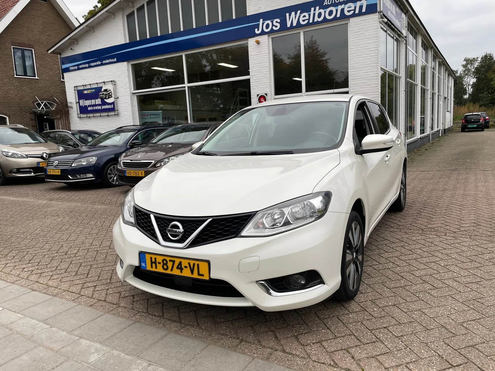 Nissan Pulsar (2017) — foto 1