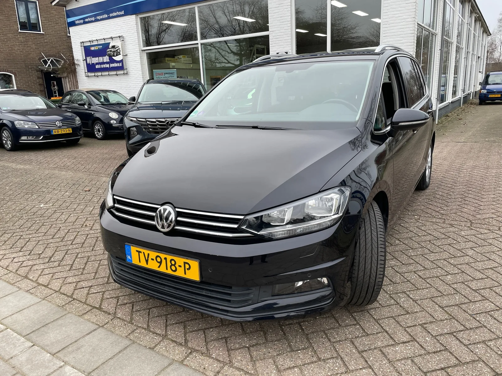 Volkswagen Touran (2018) — foto 1
