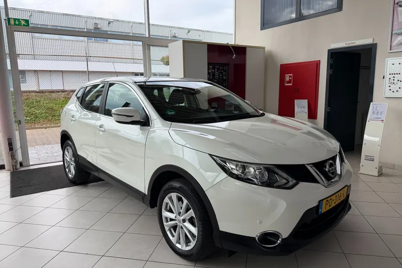Nissan Qashqai (2015)