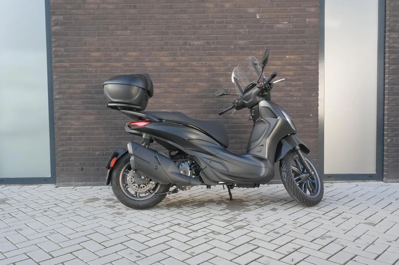 Piaggio Beverly 400 S (2026) — foto 1