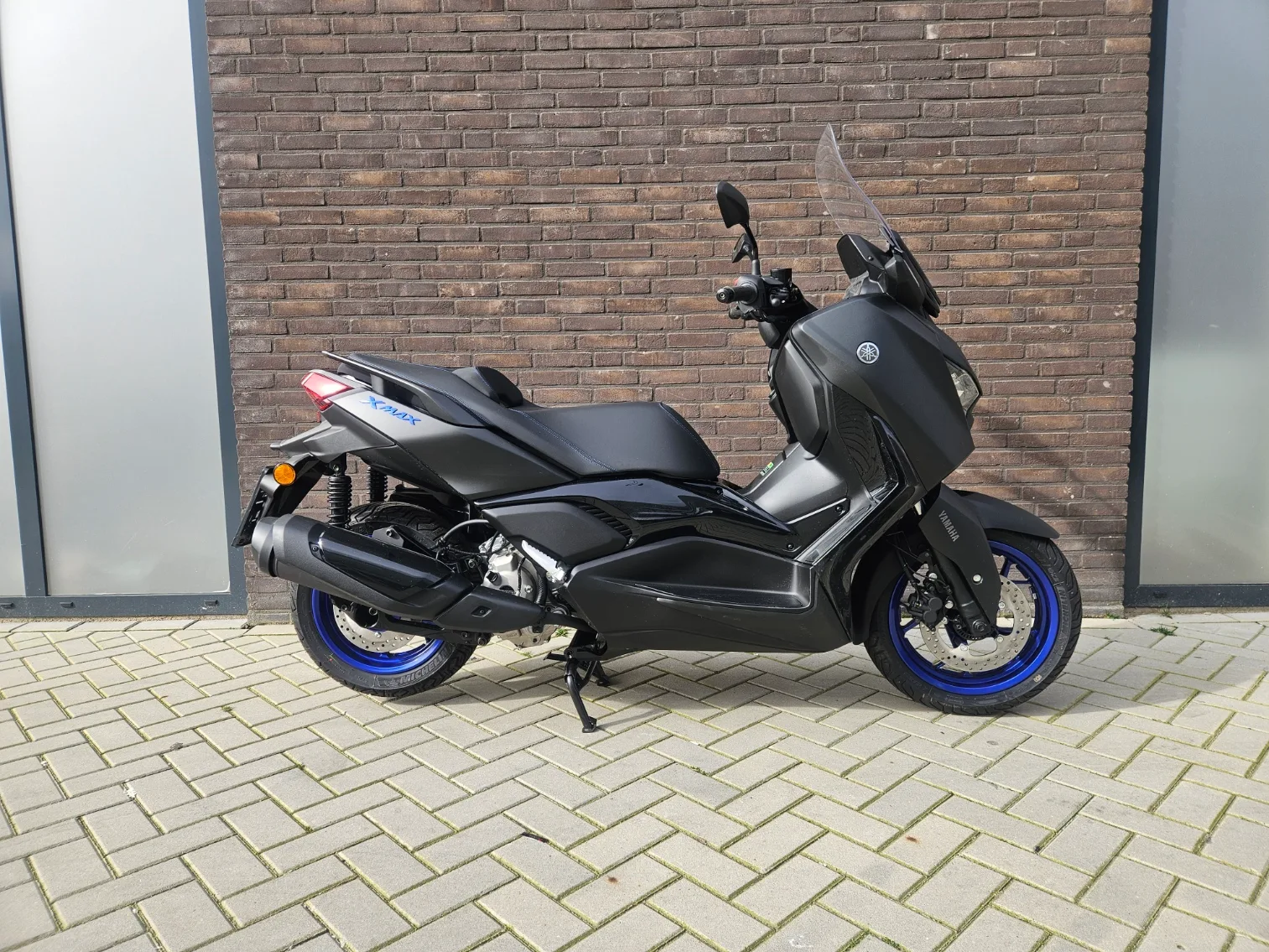 Yamaha X-MAX 300 (2025) — foto 1