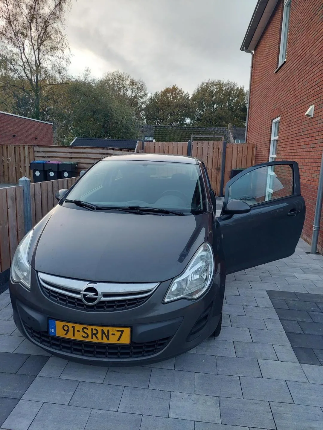 Opel Corsa (2011) — foto 1