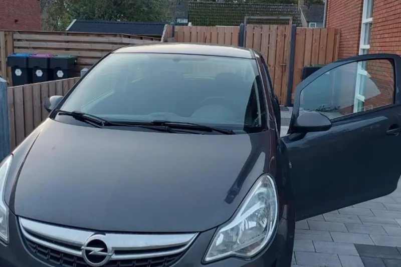 Opel Corsa (2011)