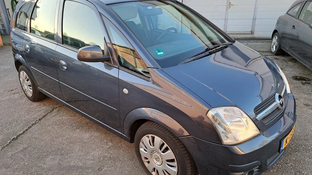 Opel Meriva (2008) — foto 1