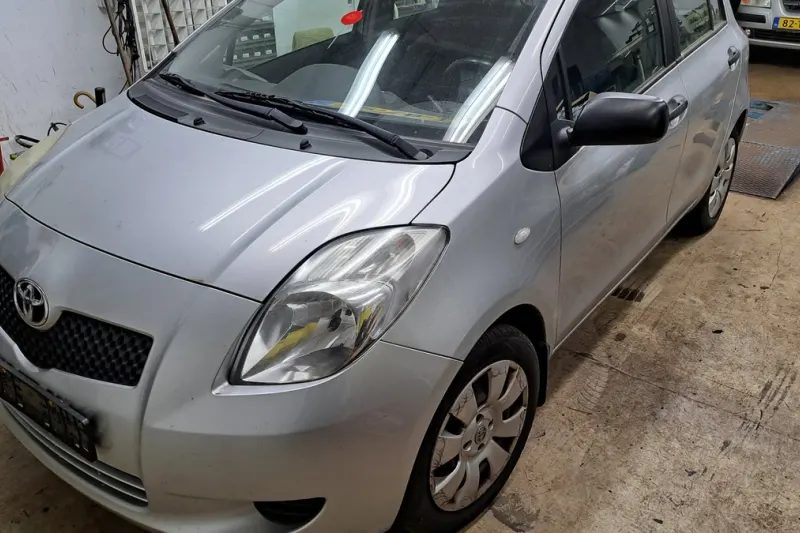 Toyota Yaris (2008)