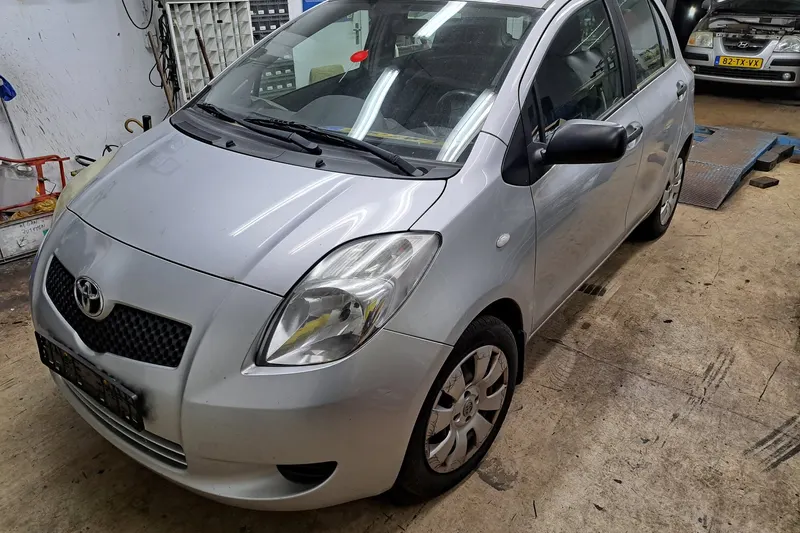 Toyota Yaris (2008)