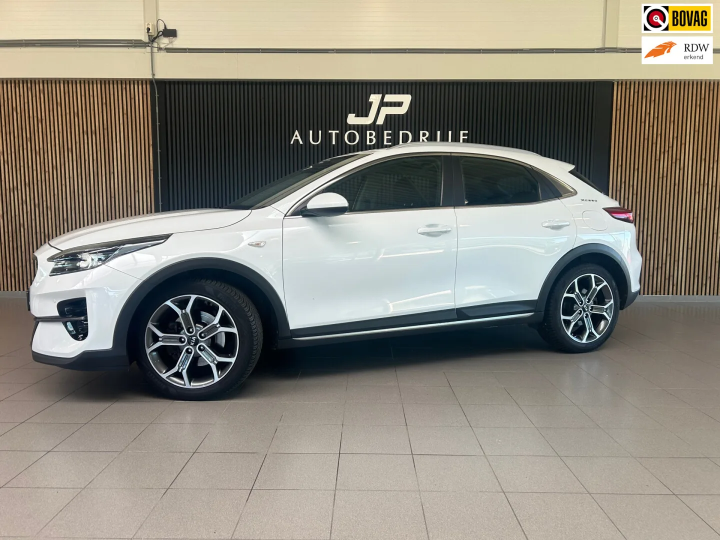 Kia XCeed (2020) — foto 1